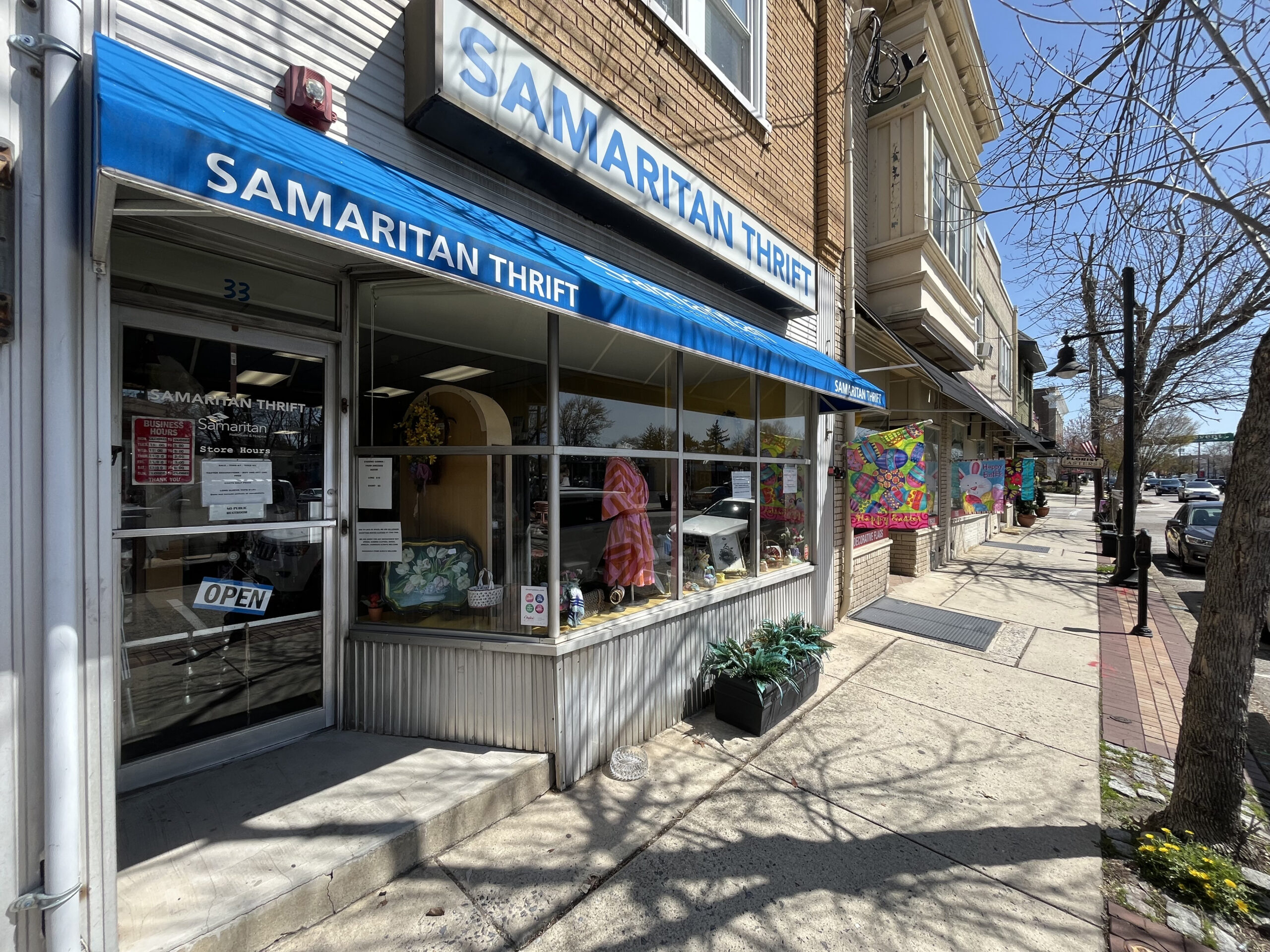 Samaritan Thrift Store Front