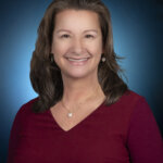 Donna Fahey headshot