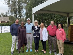 Samaritan Volunteer Trustee Brian M. Reilly; Samaritan Volunteer Trustee Kyle Ruffin; Samaritan Golf Committee Co-Chair Roy Fazio; Samaritan Interim President & CEO Mary Ann Boccolini; Drive FORE! A Good Cause Tournament Sponsors Jim and Shirley Richardson of The Richardson Family Dealerships; Samaritan Volunteer Trustee Rhonda J. Cates.