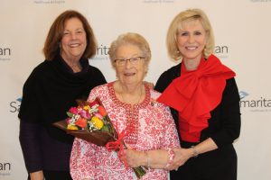 Rosalie Mittelman Receives Volunteer Award